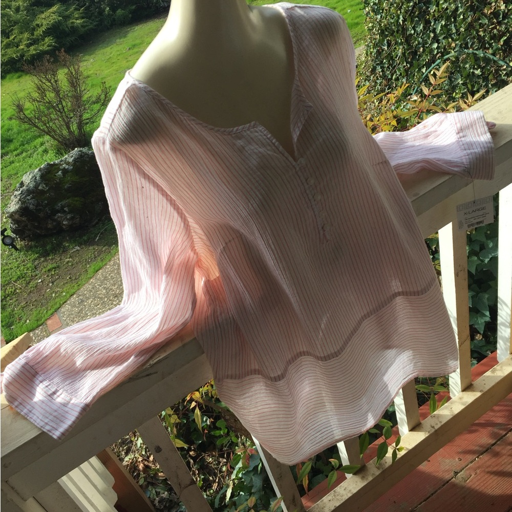 Liz Claiborne pin stripe cotton  tab front tunic style  pastel blouse - Picture 6 of 8